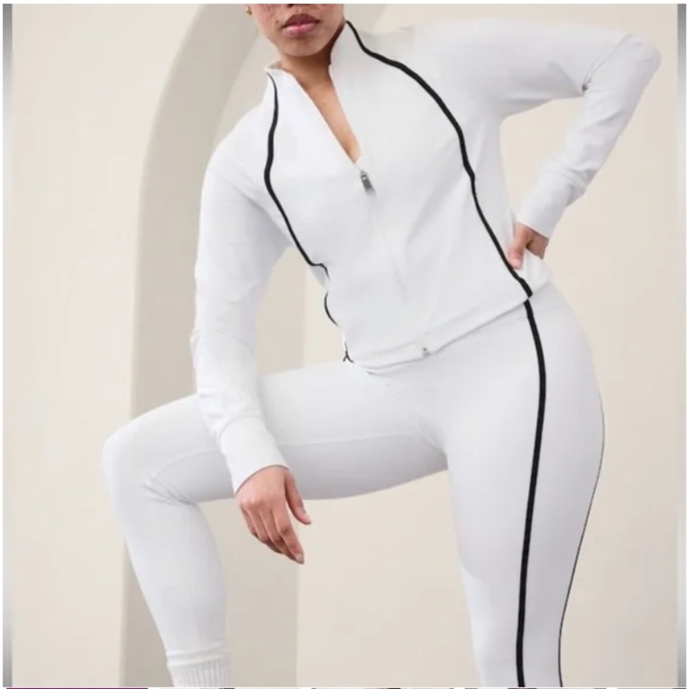 NWT Athleta Salutation Crop Jacket and 7/8 Leggings